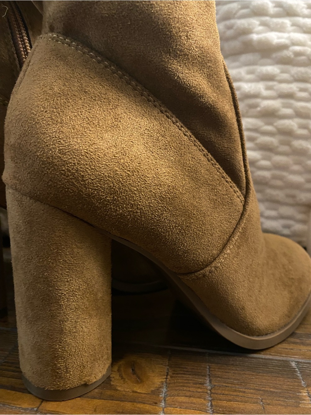 Forever 21 Women's Camel Suede Block Heel Knee Boots - Picture 6 of 6
